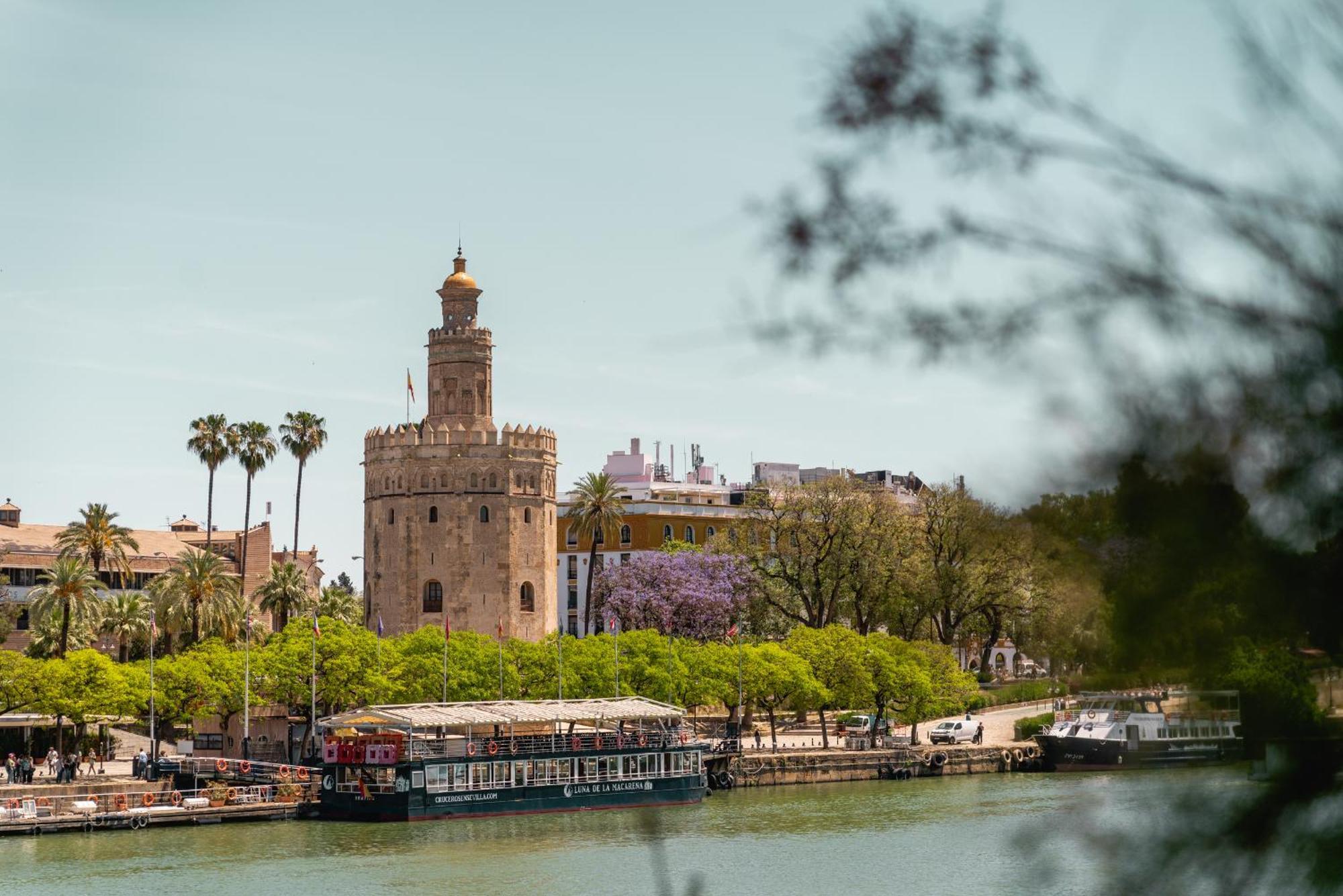 Betis River View Seville Exterior photo